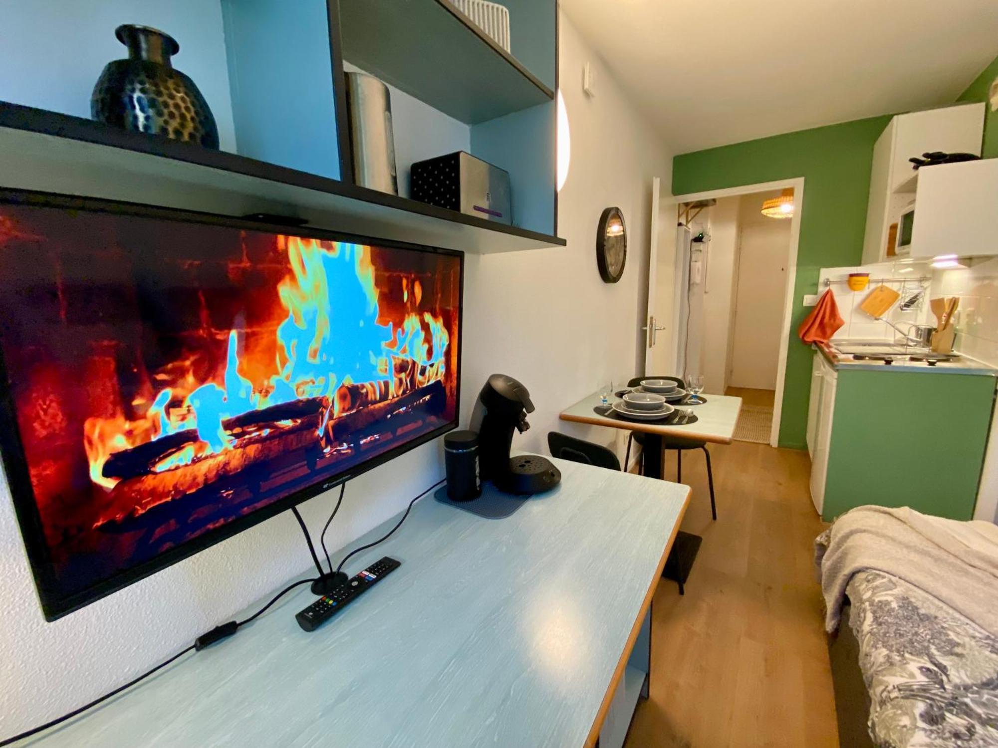 L'Hermes - Wifi - Parking - Netflix วีเลอร์บาน ภายนอก รูปภาพ